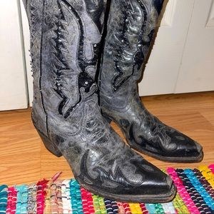 Corral Boots Sparkle Black Glitter inlay size 7.5M Snip Toe